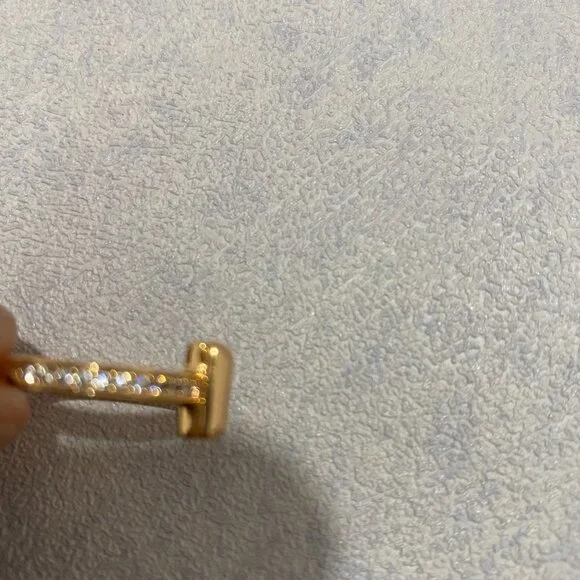 Classic And Simple Outline Of The Ring Is Inlaid With DiamondsTiffany & Co's - Picture 3 of 4